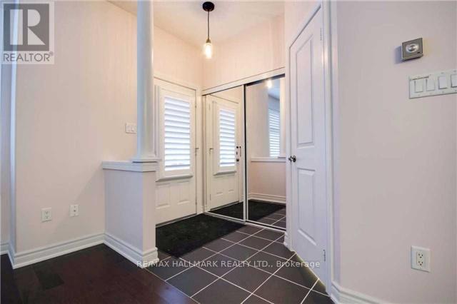 24 Glendora Avenue, Toronto, Ontario  M2N 2V7 - Photo 2 - C12444600