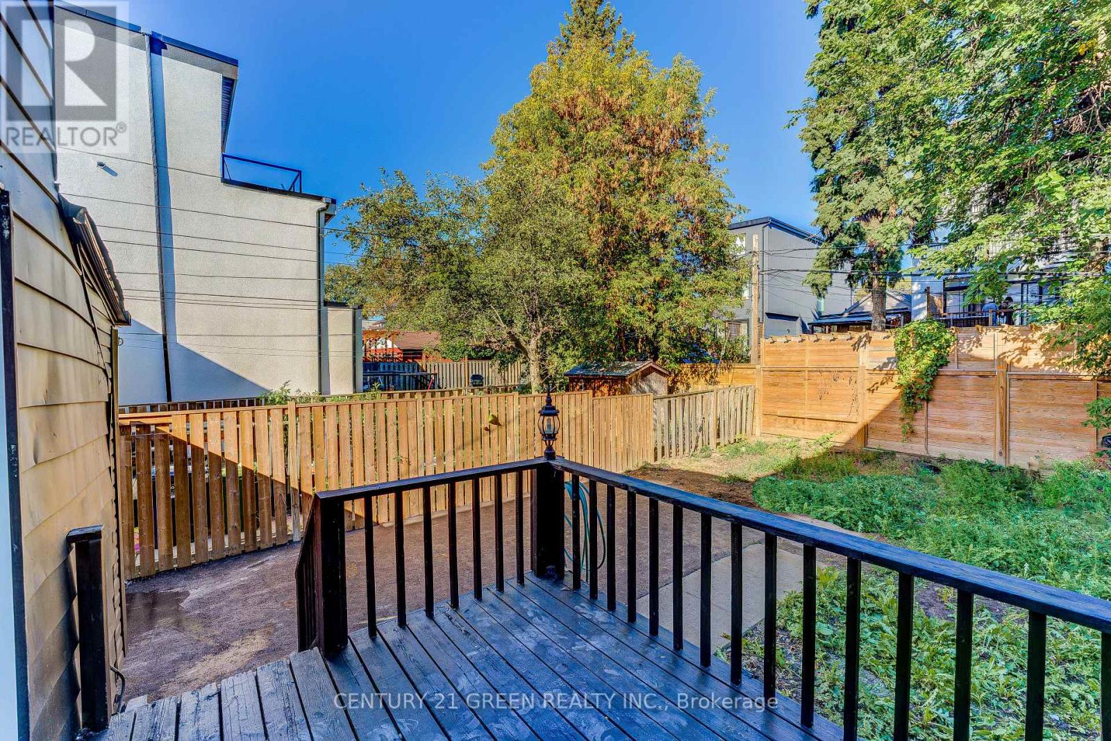 259 Robina Avenue, Toronto (Oakwood Village), Ontario  M6C 3Y9 - Photo 30 - C12444617