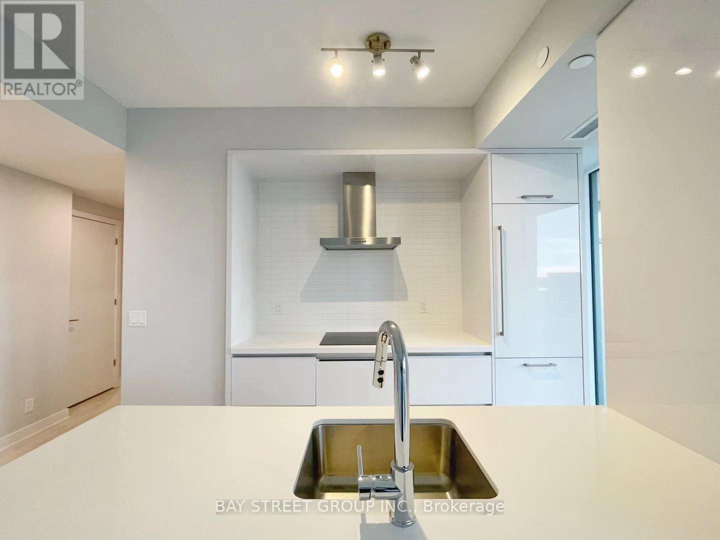 808 - 2221 Yonge Street, Toronto, Ontario  M4S 2B4 - Photo 6 - C12444638