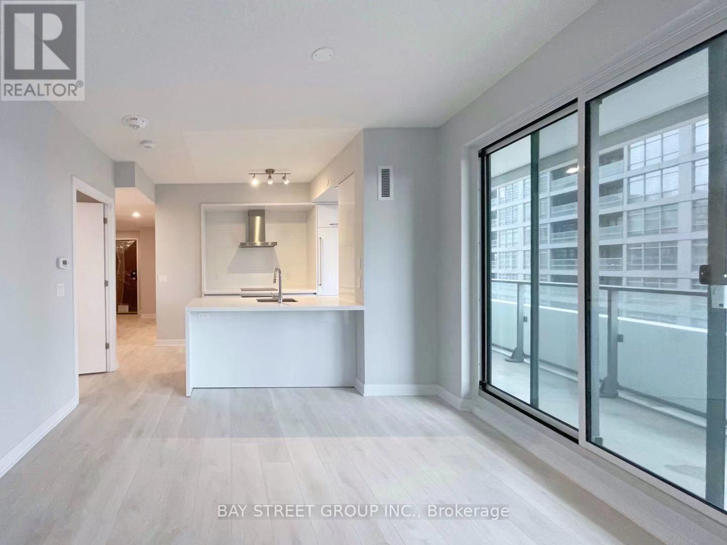 808 - 2221 Yonge Street, Toronto, Ontario  M4S 2B4 - Photo 7 - C12444638