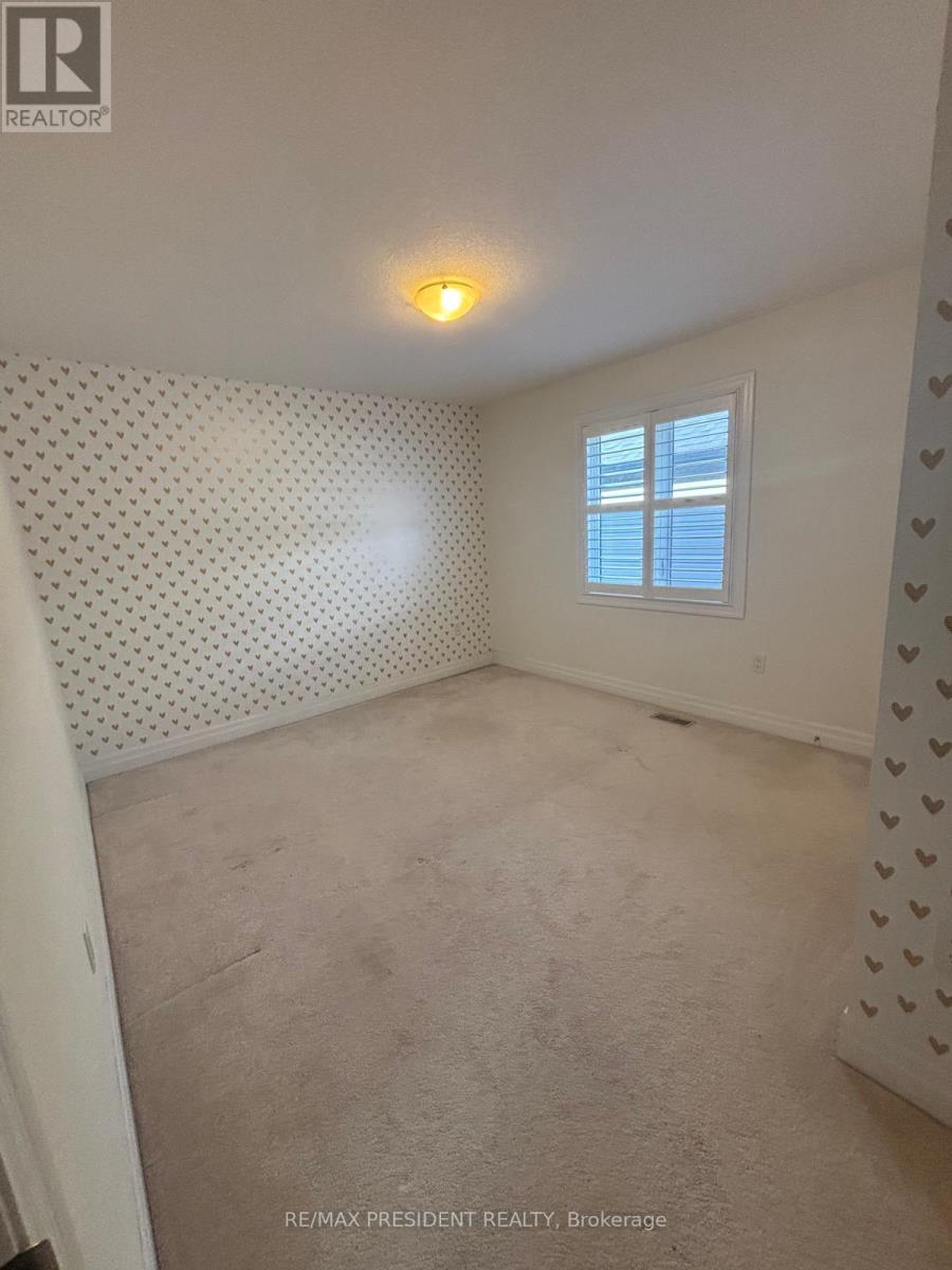 450 Blair Creek Drive, Kitchener, Ontario  N2P 2N7 - Photo 28 - X12435550