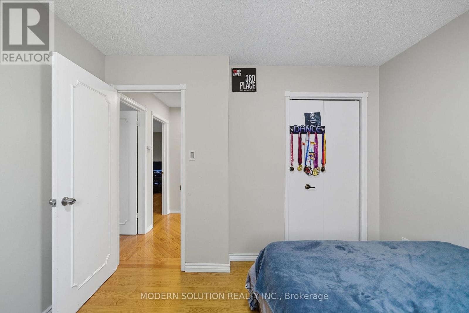 5 Woodlawn Court, Whitby (Blue Grass Meadows), Ontario  L1N 6R4 - Photo 22 - E12444616