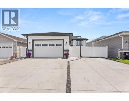 2410 21 Street, Didsbury, Ca