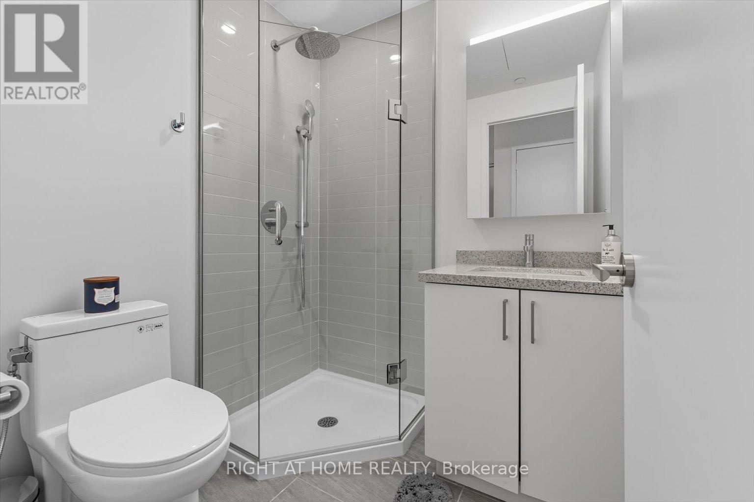 1508 - 3 Rosewater Street, Richmond Hill (South Richvale), Ontario  L4C 5T6 - Photo 17 - N12444621