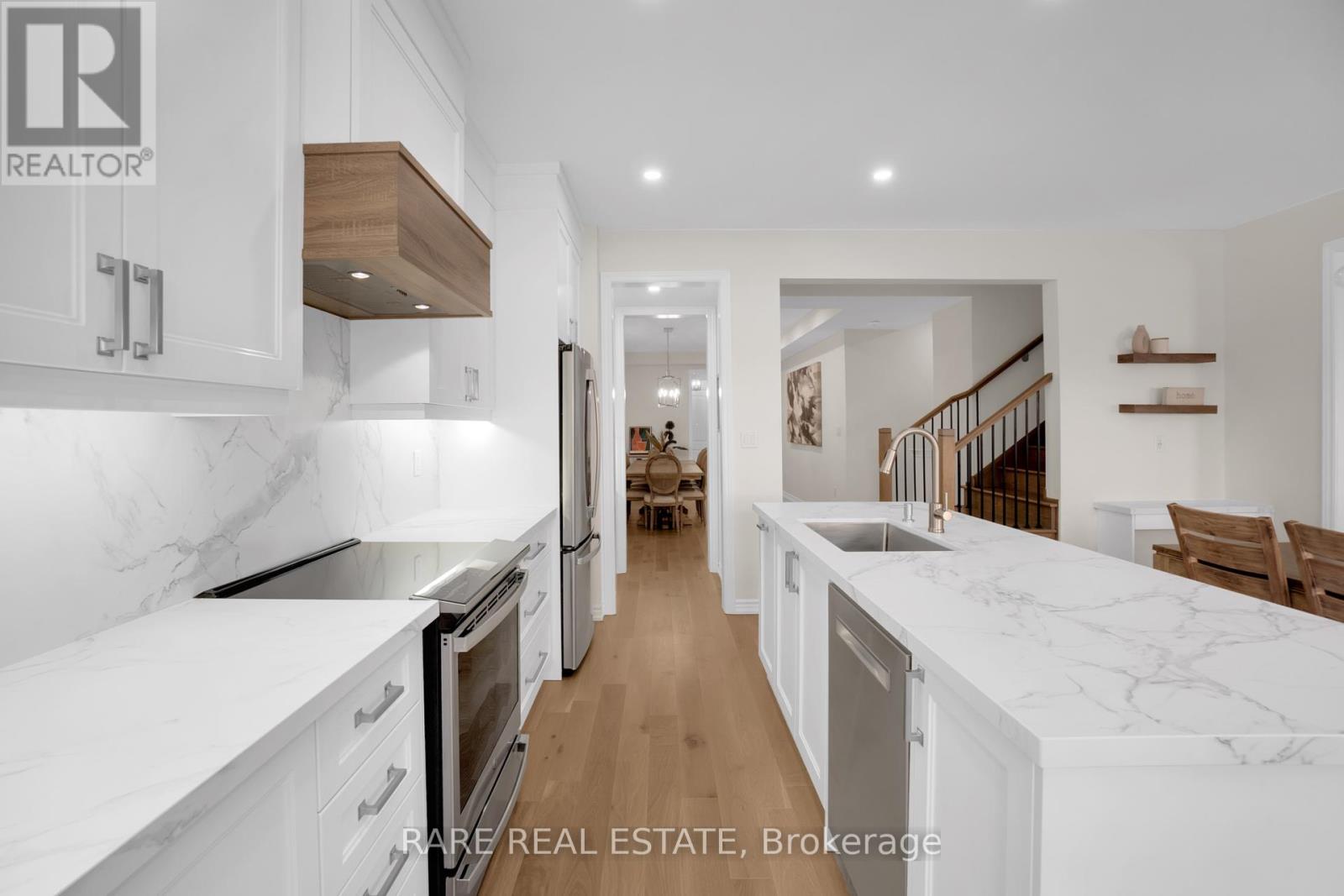 206 Stevenson Crescent, Bradford West Gwillimbury (Bradford), Ontario  L3Z 0T1 - Photo 11 - N12444627