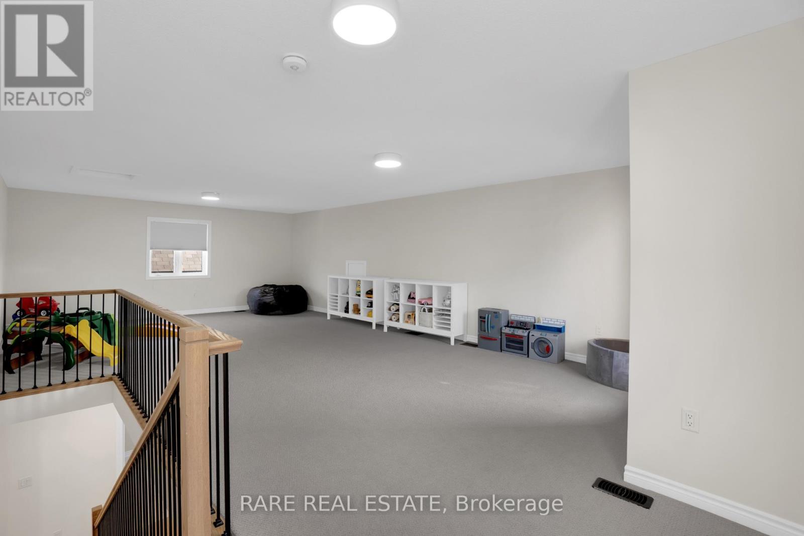 206 Stevenson Crescent, Bradford West Gwillimbury (Bradford), Ontario  L3Z 0T1 - Photo 33 - N12444627