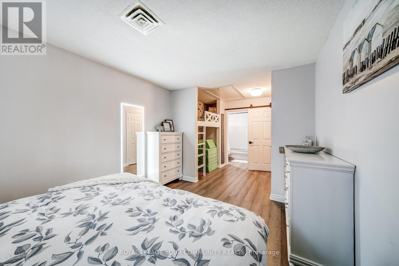 3 - 77 Mill Street E, New Tecumseth, Ontario  L0G 1W0 - Photo 17 - N12444635