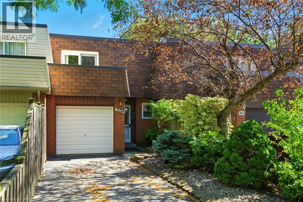 365 COCHRANE Road, Hamilton, Ontario