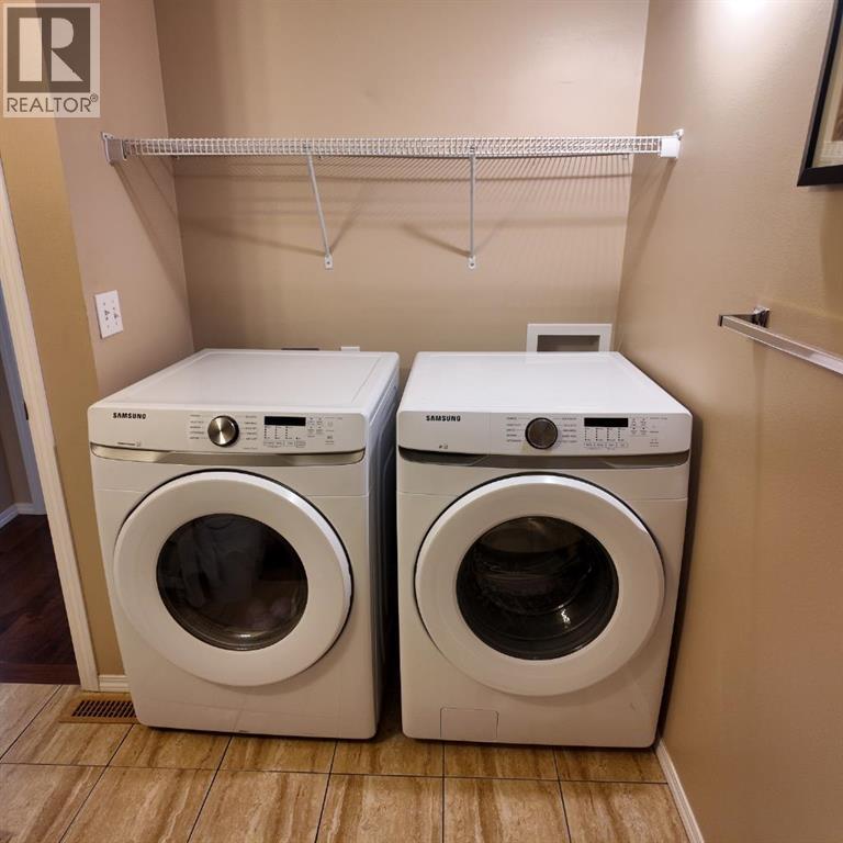 8432 Berkley Road Nw, Calgary, Alberta  T3K 1B4 - Photo 24 - A2260578