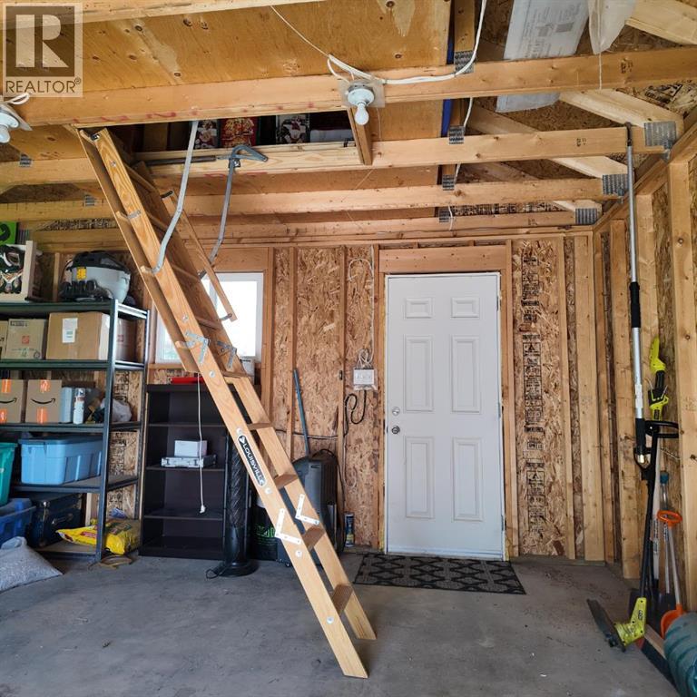 8432 Berkley Road Nw, Calgary, Alberta  T3K 1B4 - Photo 45 - A2260578