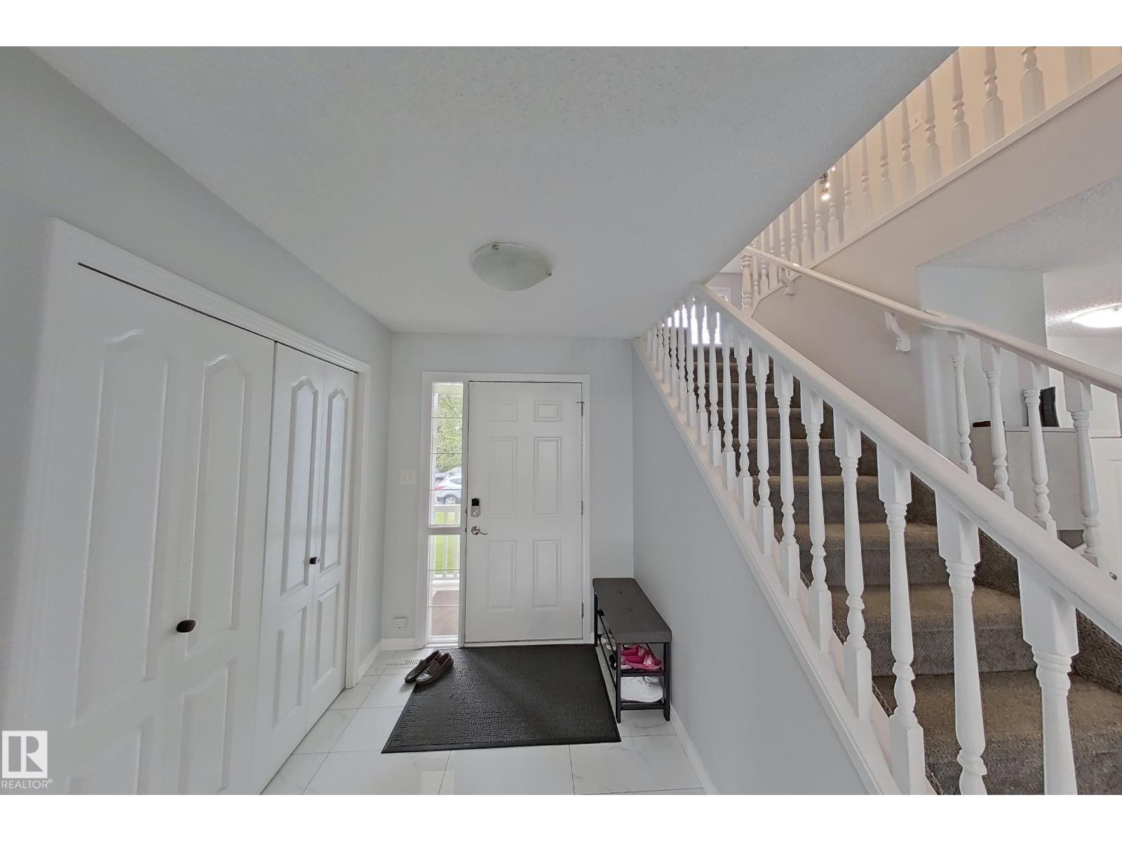 315 Wild Rose Wy Nw, Edmonton, Alberta  T6T 1M7 - Photo 3 - E4460801