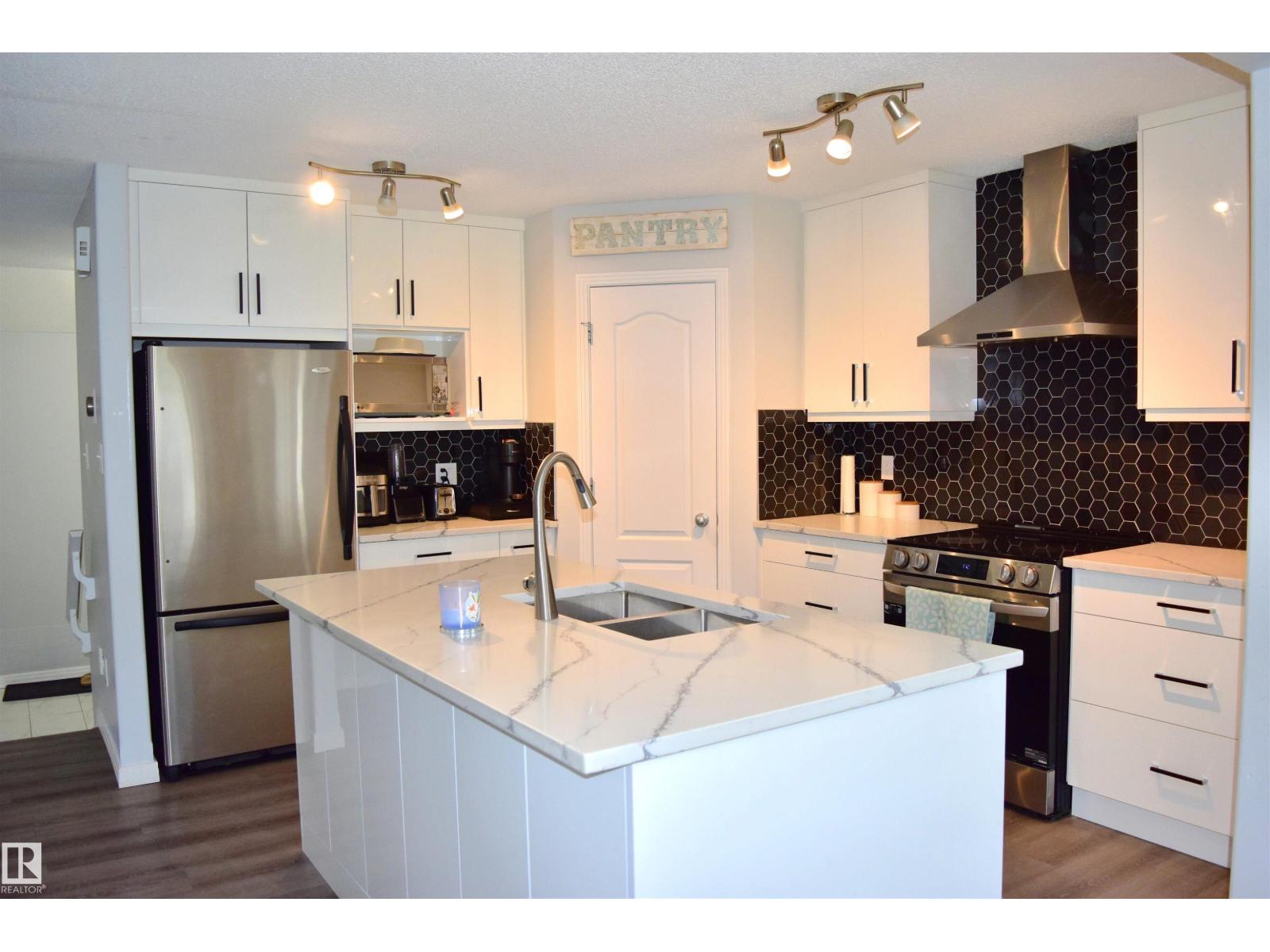 315 Wild Rose Wy Nw, Edmonton, Alberta  T6T 1M7 - Photo 7 - E4460801