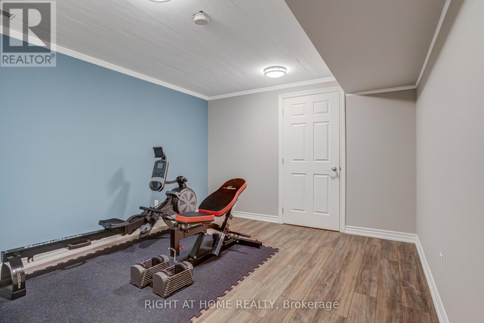 94 Limeridge Street, Aurora, Ontario  L4G 7S2 - Photo 30 - N12433205