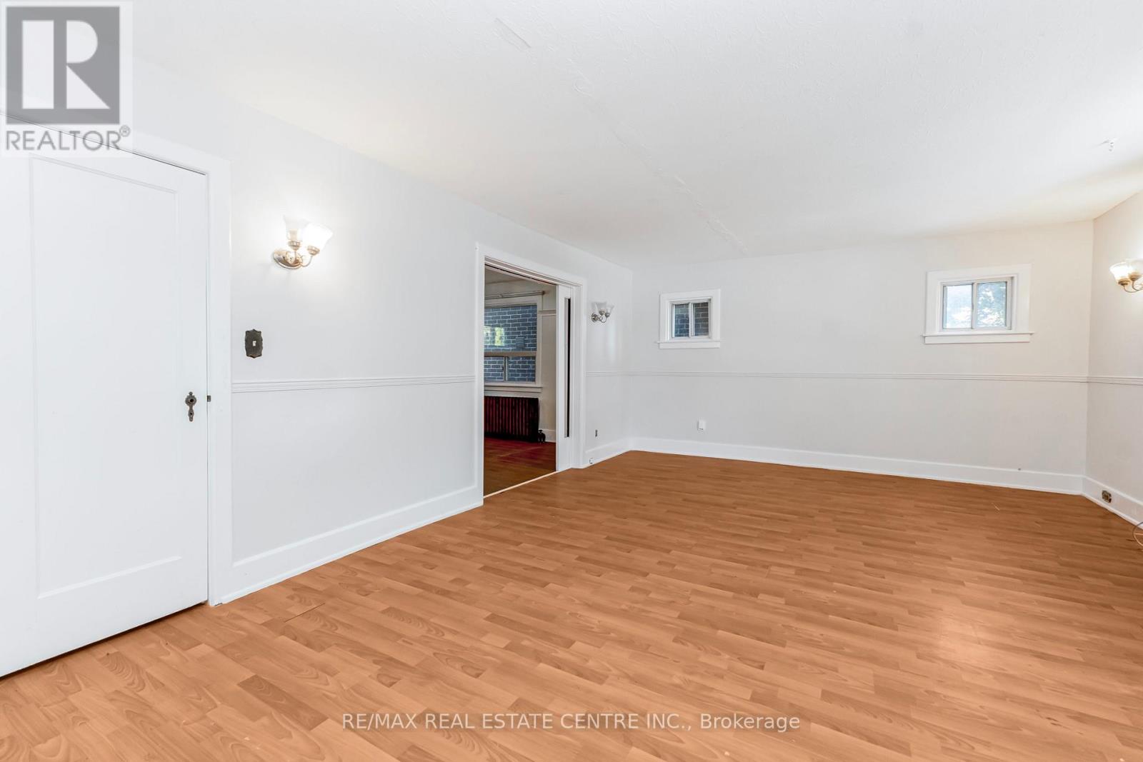 101 Ninth Street, Toronto (New Toronto), Ontario  M8V 3E5 - Photo 11 - W12444611