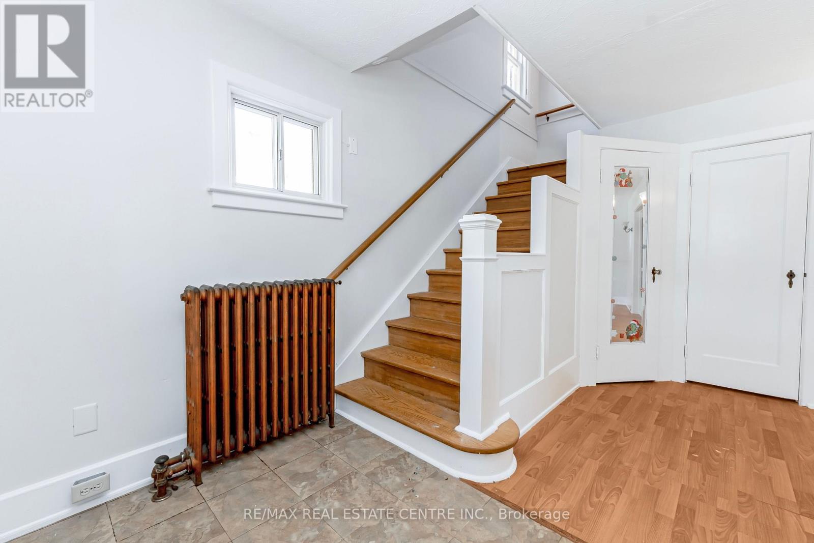 101 Ninth Street, Toronto (New Toronto), Ontario  M8V 3E5 - Photo 15 - W12444611