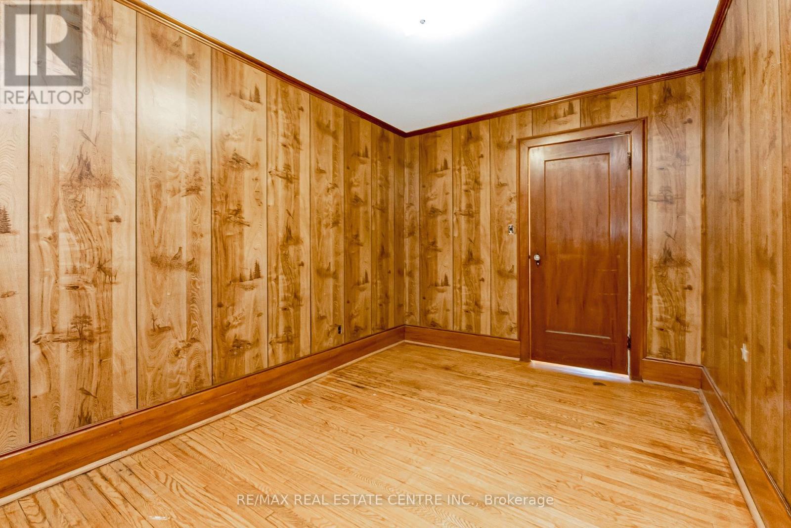 101 Ninth Street, Toronto (New Toronto), Ontario  M8V 3E5 - Photo 23 - W12444611