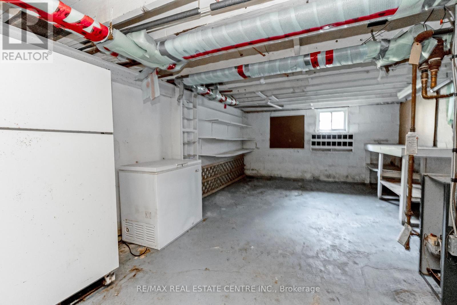 101 Ninth Street, Toronto (New Toronto), Ontario  M8V 3E5 - Photo 33 - W12444611