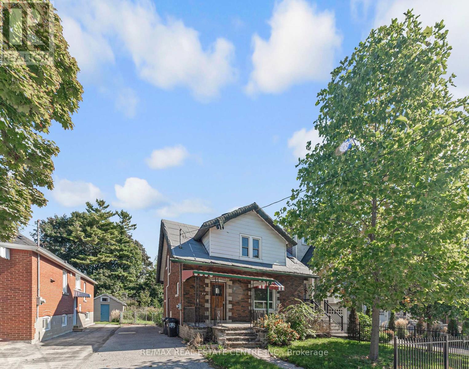 101 Ninth Street, Toronto (New Toronto), Ontario  M8V 3E5 - Photo 4 - W12444611