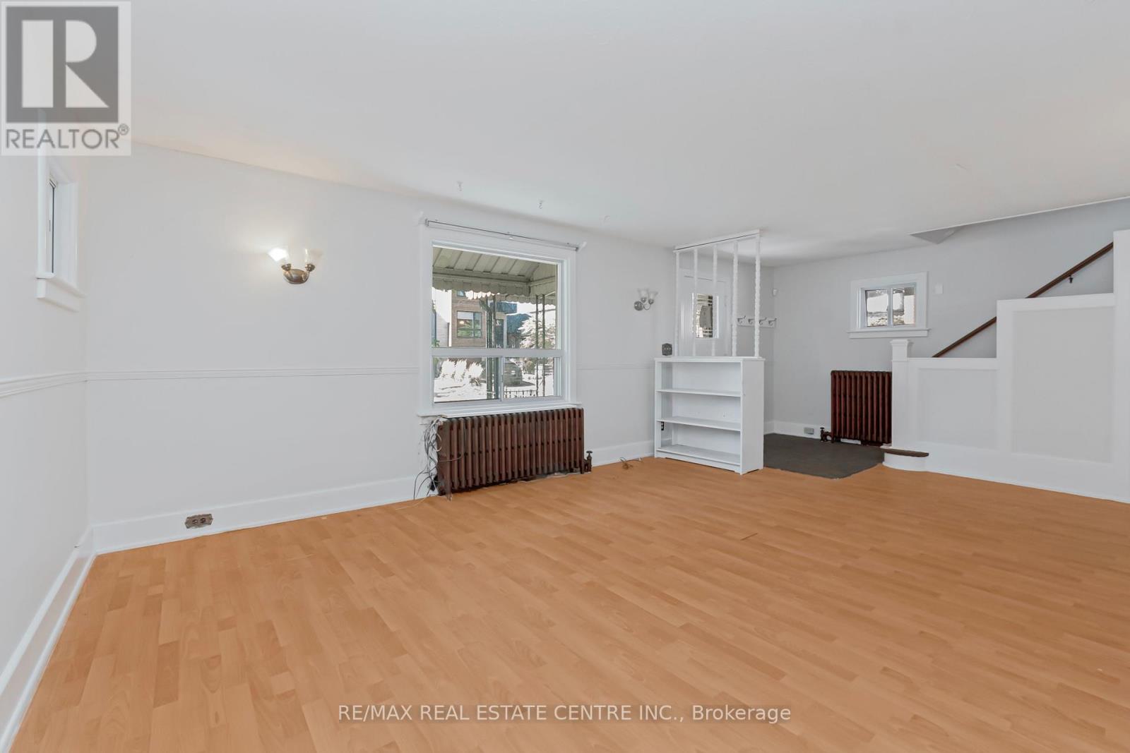 101 Ninth Street, Toronto (New Toronto), Ontario  M8V 3E5 - Photo 7 - W12444611
