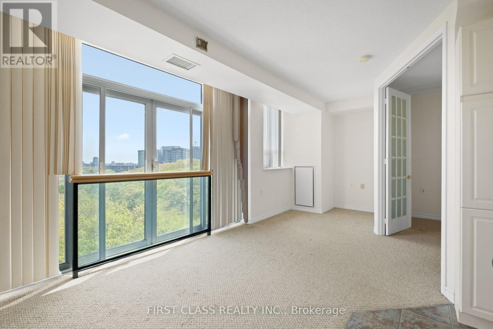 905 - 200 Burnhamthorpe Road E, Mississauga (Mississauga Valleys), Ontario  L5A 4E8 - Photo 10 - W12444634
