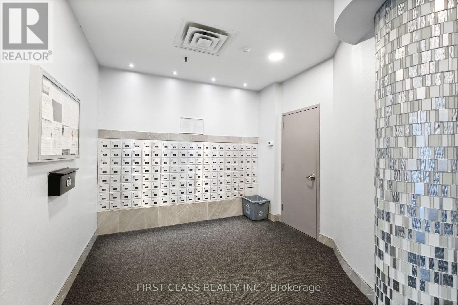 905 - 200 Burnhamthorpe Road E, Mississauga (Mississauga Valleys), Ontario  L5A 4E8 - Photo 24 - W12444634