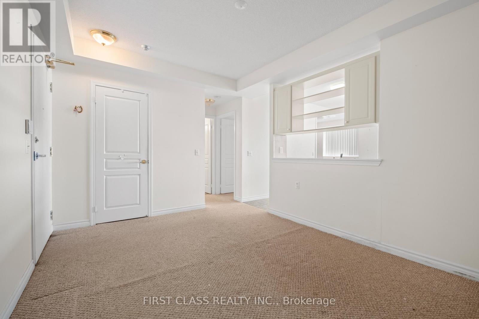 905 - 200 Burnhamthorpe Road E, Mississauga (Mississauga Valleys), Ontario  L5A 4E8 - Photo 3 - W12444634