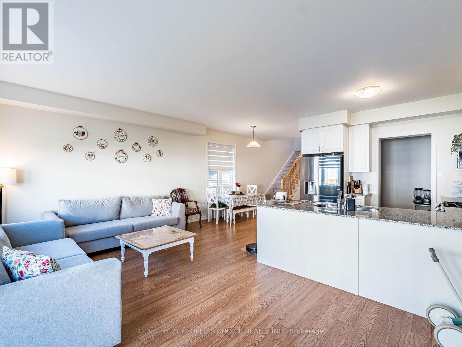 25 Conboy Drive, Erin, Ontario  N0B 1T0 - Photo 17 - X12444613