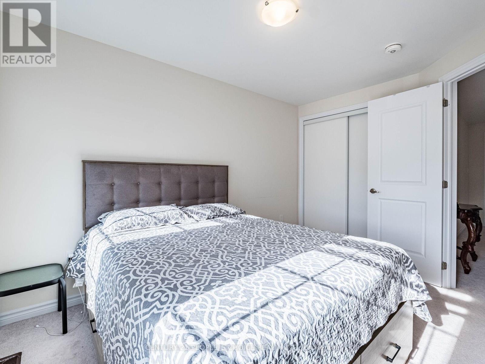 25 Conboy Drive, Erin, Ontario  N0B 1T0 - Photo 39 - X12444613