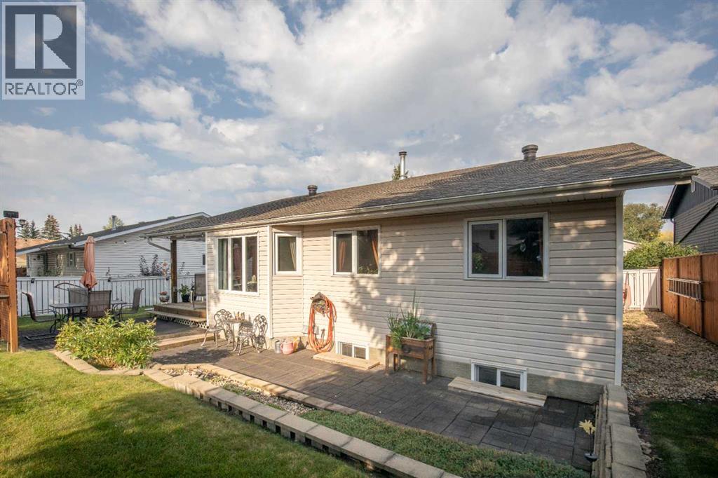 3912 54th Avenue, Innisfail, Alberta  T4G 1E9 - Photo 33 - A2257927