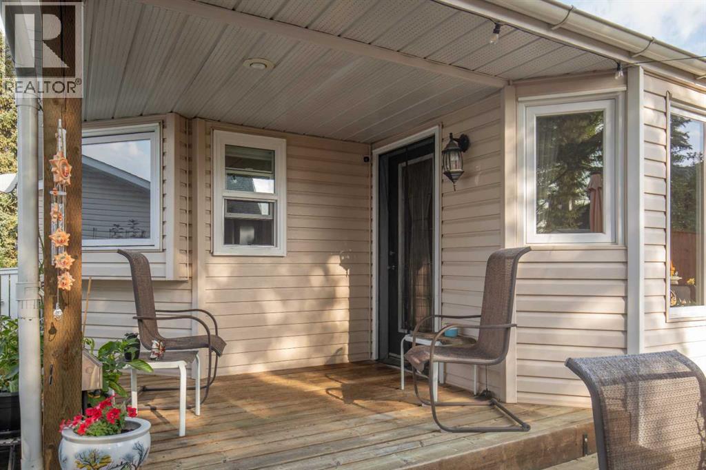 3912 54th Avenue, Innisfail, Alberta  T4G 1E9 - Photo 38 - A2257927