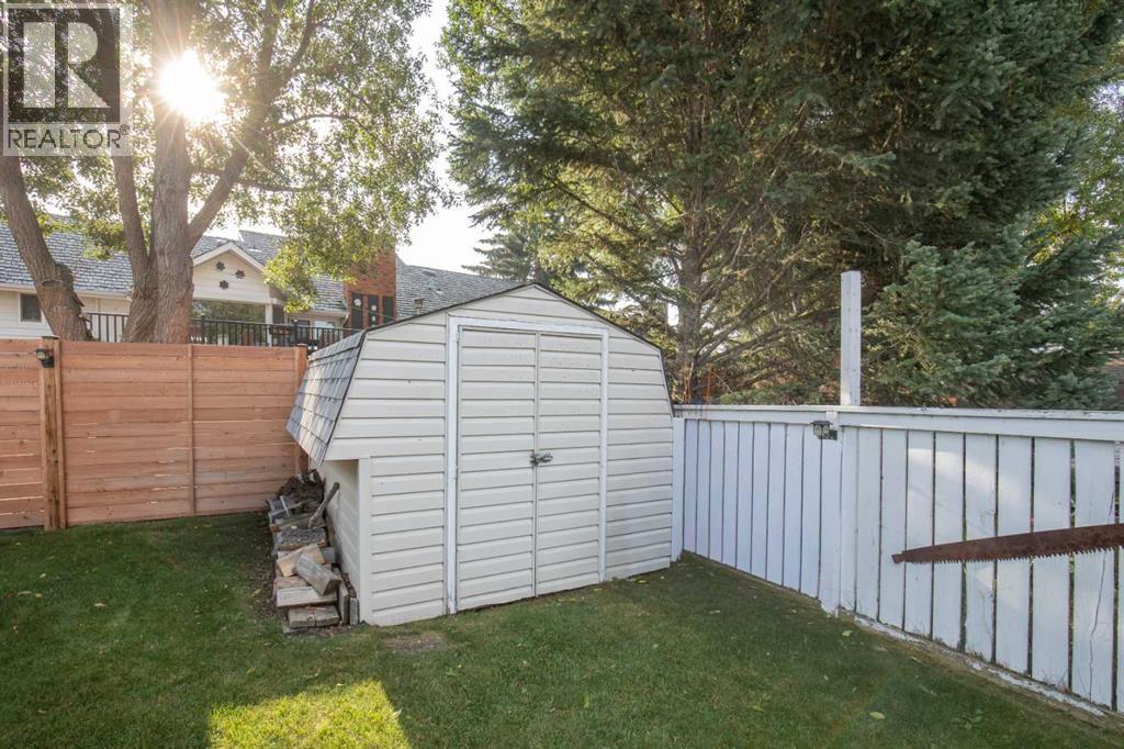 3912 54th Avenue, Innisfail, Alberta  T4G 1E9 - Photo 39 - A2257927