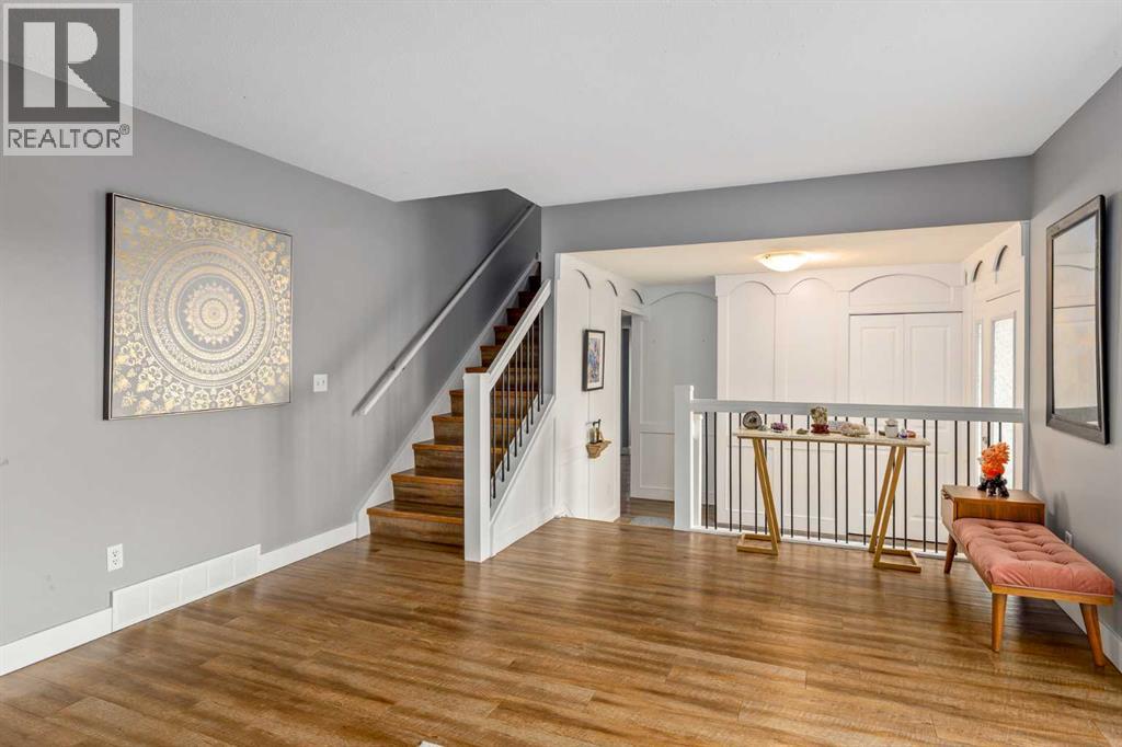 10003 Oakfield Drive Sw, Calgary, Alberta  T2V 1S9 - Photo 6 - A2243482