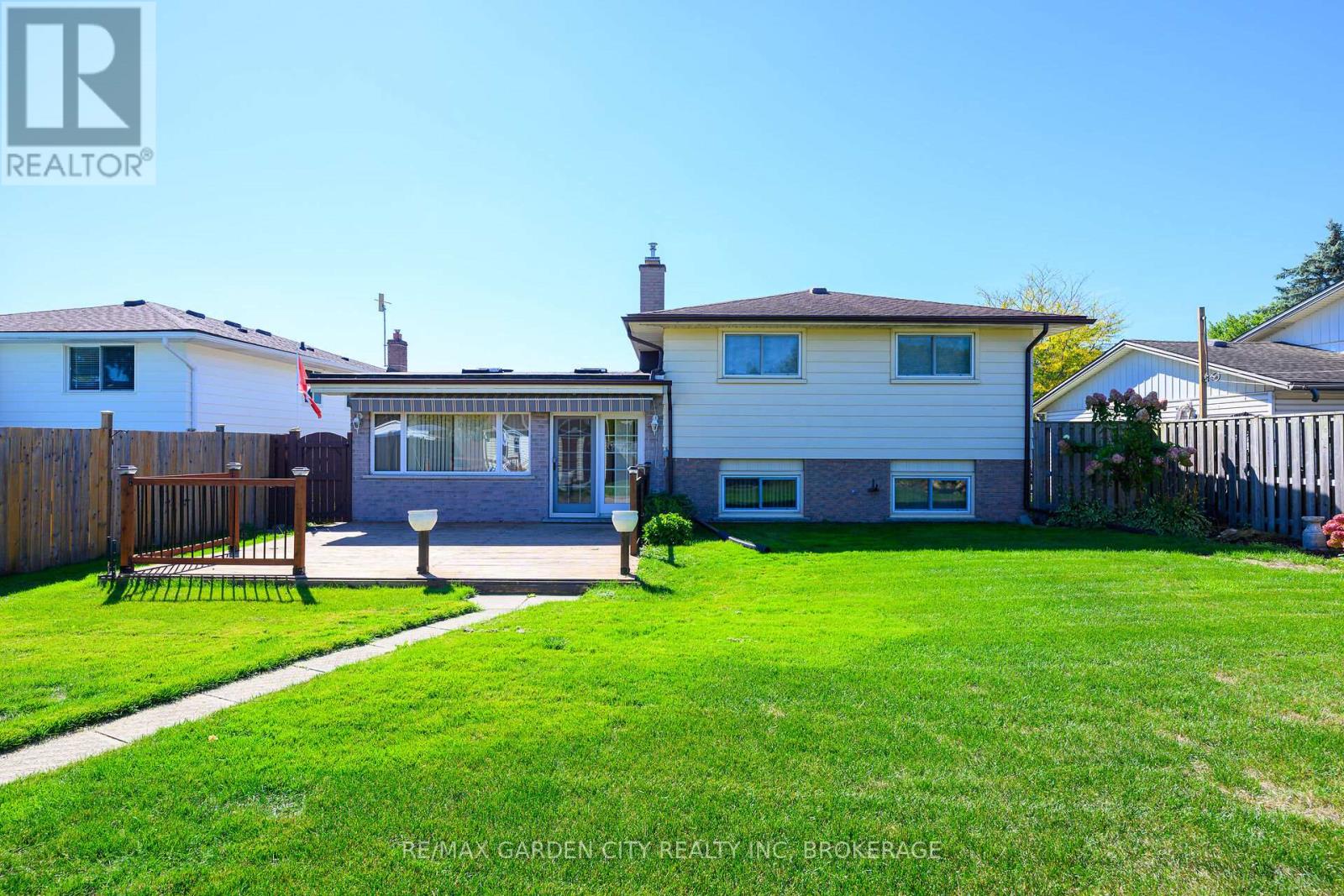 10 Macoomb Drive, Welland, Ontario  L3C 5T9 - Photo 40 - X12440351