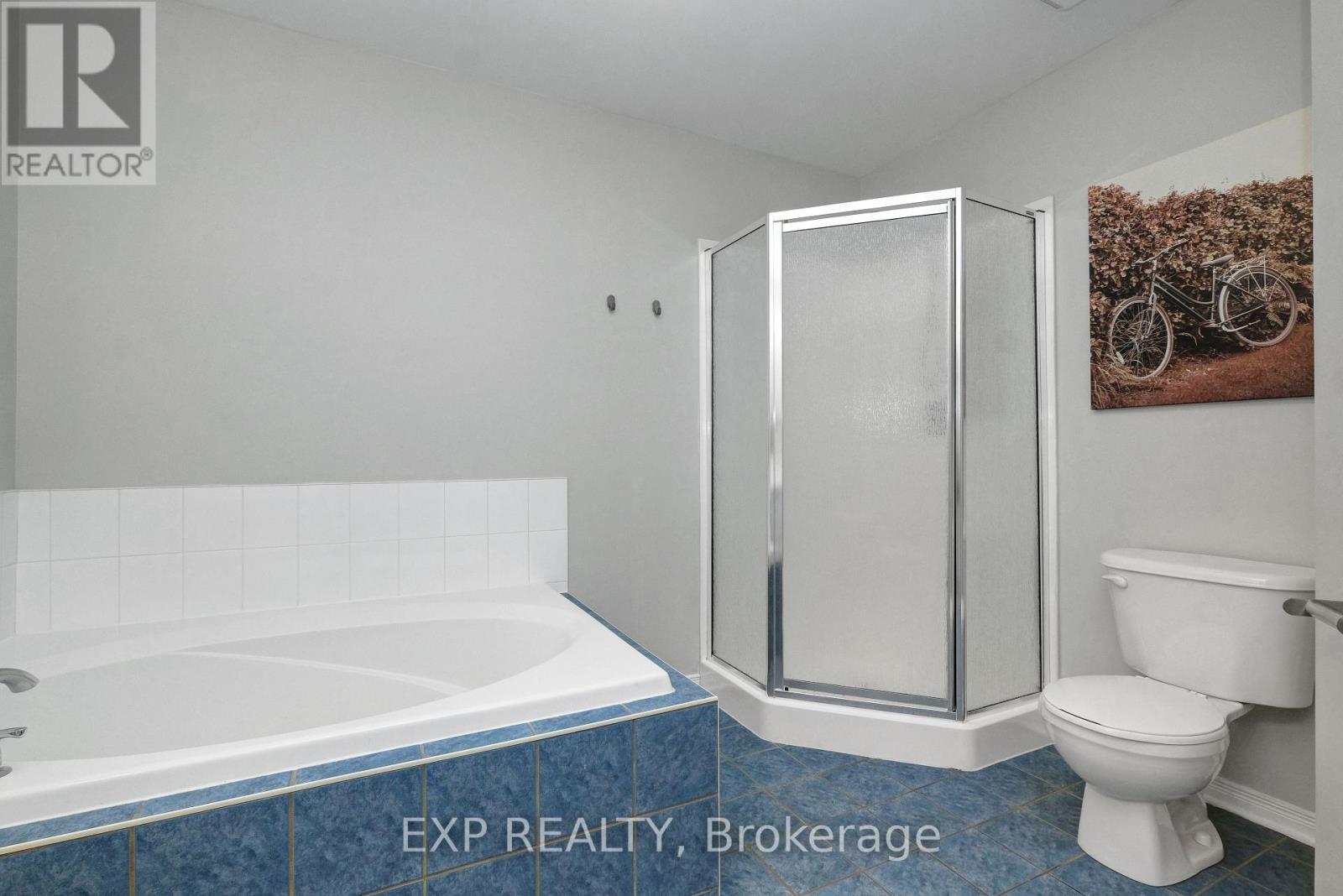 104 Carwood Circle, Ottawa, Ontario  K1K 4V5 - Photo 32 - X12444640