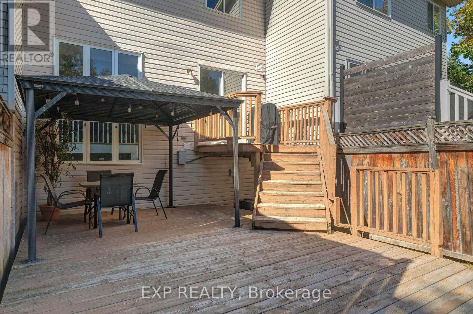 104 Carwood Circle, Ottawa, Ontario  K1K 4V5 - Photo 47 - X12444640