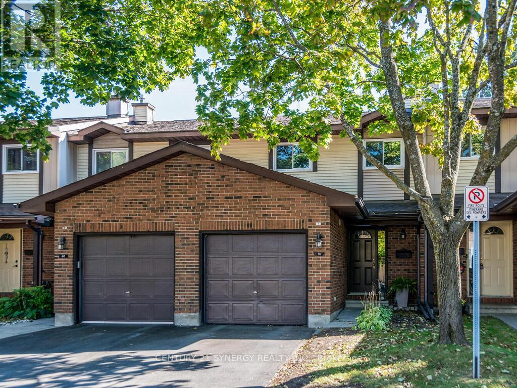 78 CLARKSON CRESCENT, Ottawa, Ontario