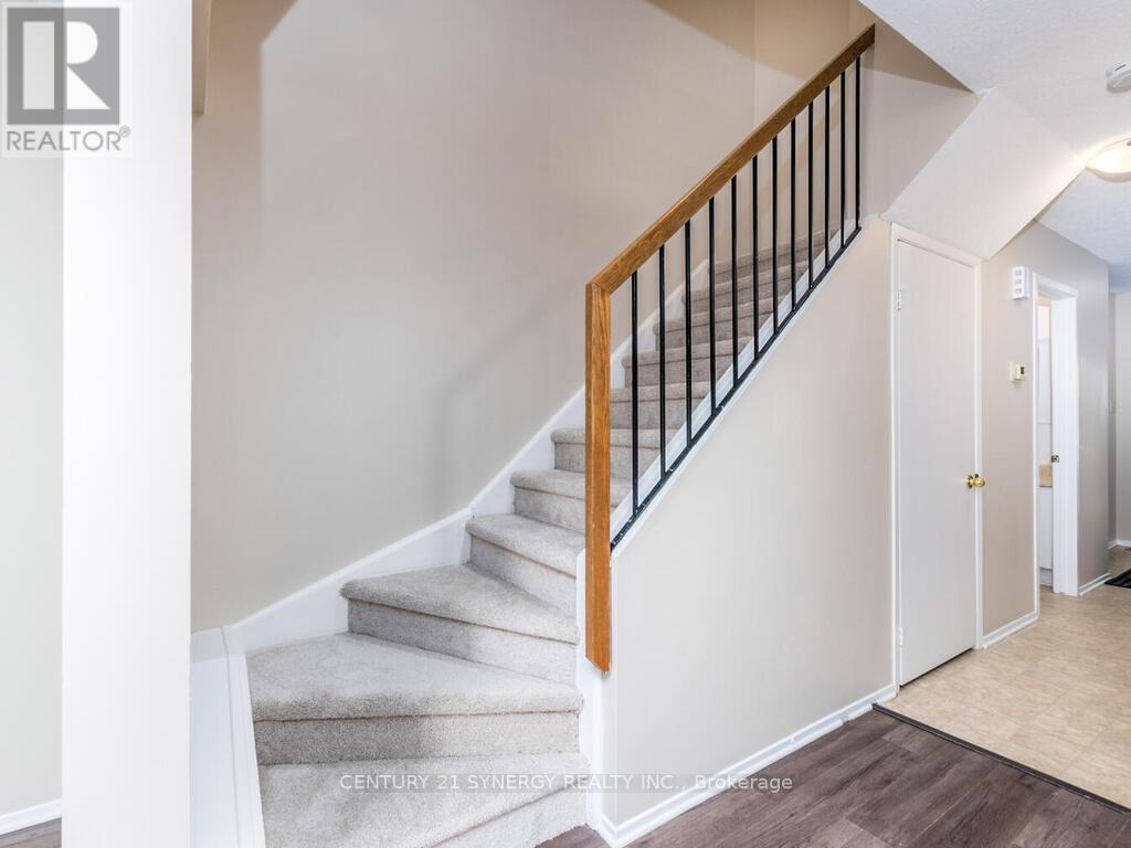 78 Clarkson Crescent, Ottawa, Ontario  K2L 3E2 - Photo 18 - X12444642