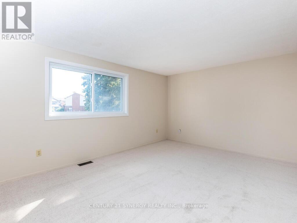 78 Clarkson Crescent, Ottawa, Ontario  K2L 3E2 - Photo 19 - X12444642