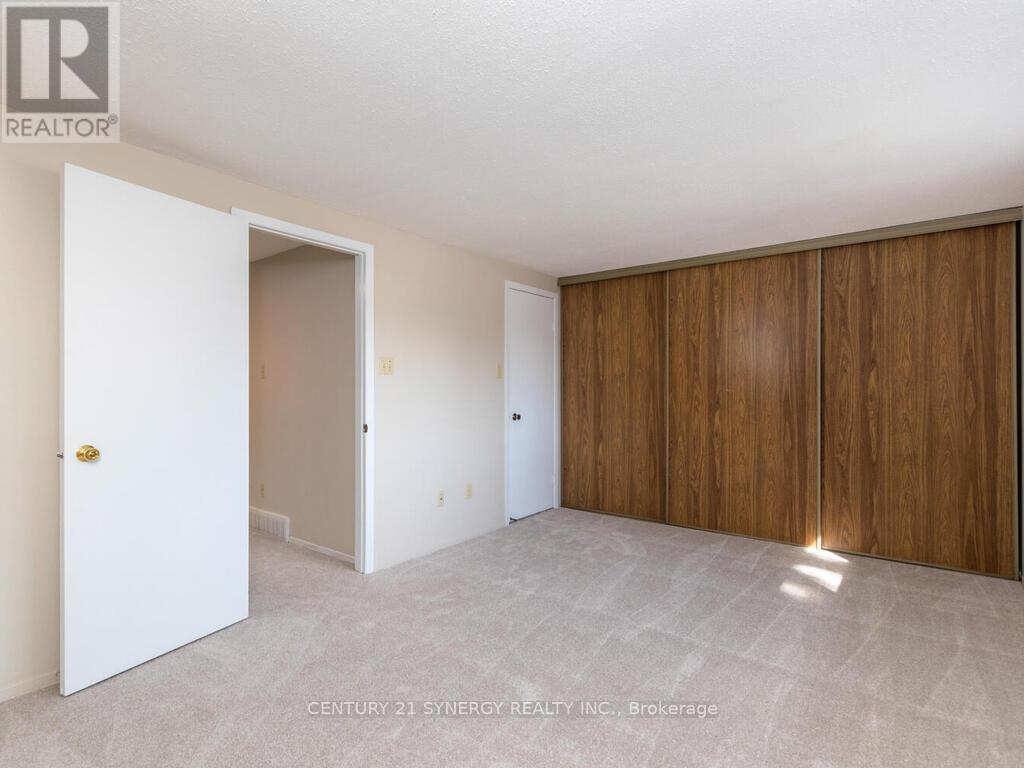 78 Clarkson Crescent, Ottawa, Ontario  K2L 3E2 - Photo 20 - X12444642