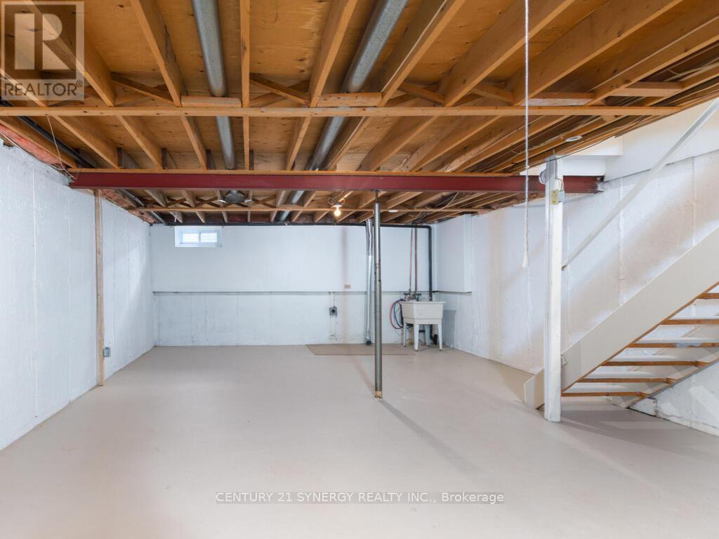 78 Clarkson Crescent, Ottawa, Ontario  K2L 3E2 - Photo 30 - X12444642