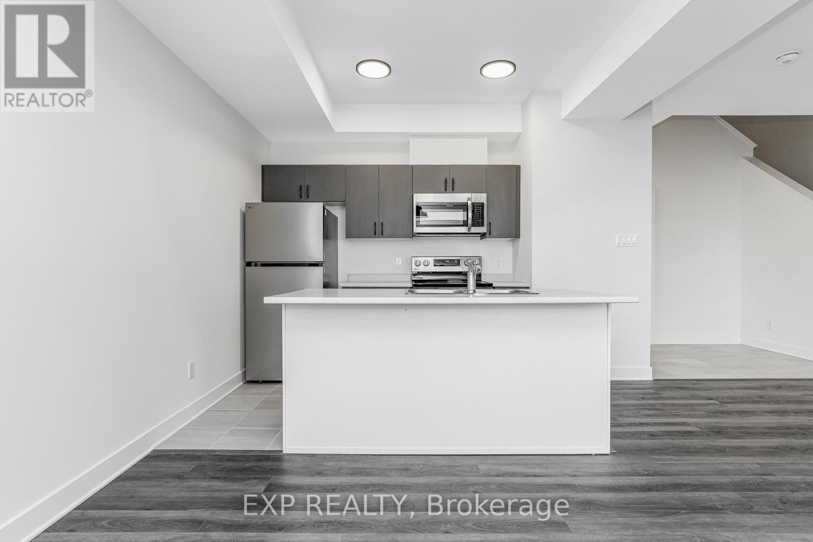 K - 230 Pingwi Place, Ottawa, Ontario  K0A 2P0 - Photo 6 - X12444649
