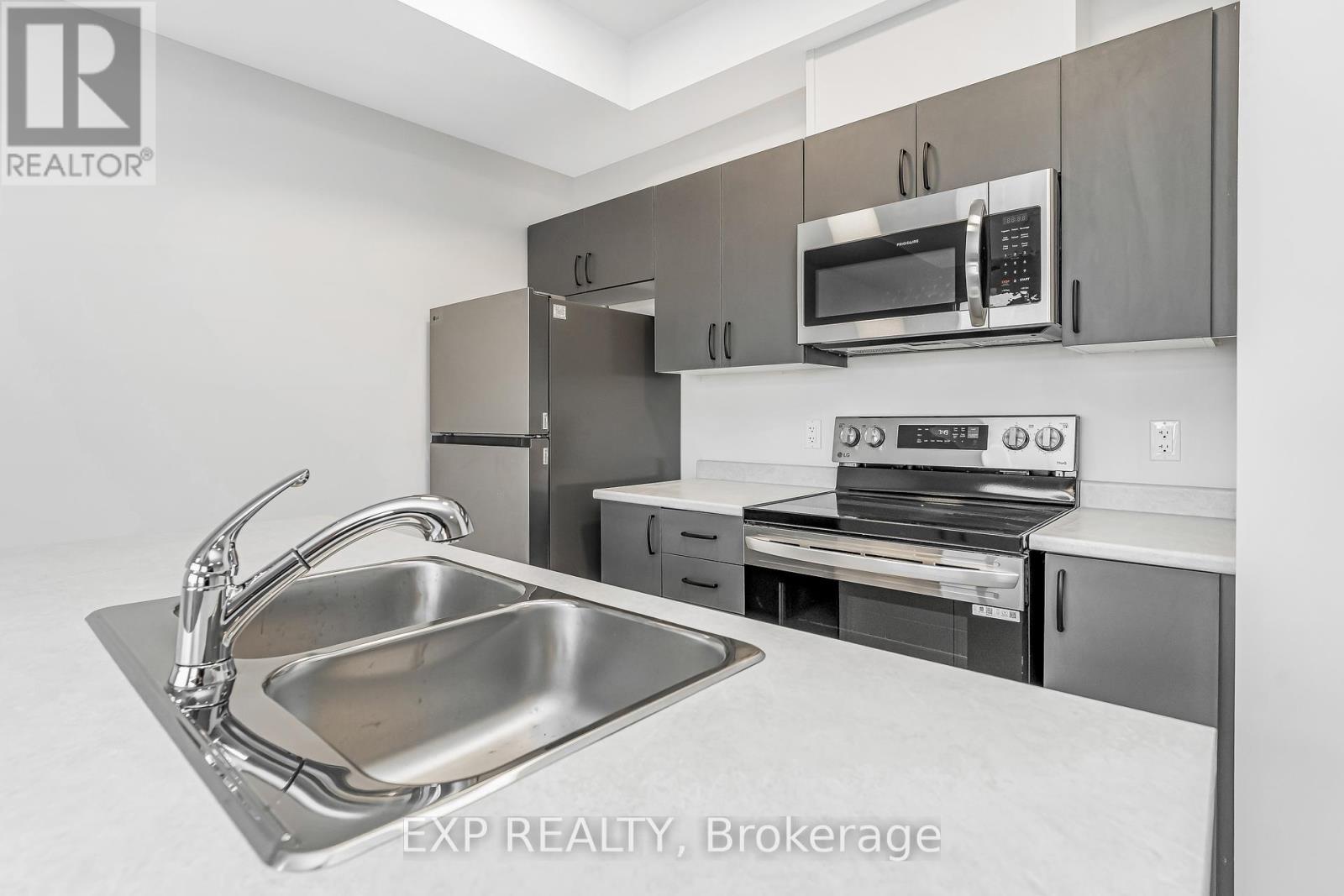 K - 230 Pingwi Place, Ottawa, Ontario  K0A 2P0 - Photo 7 - X12444649