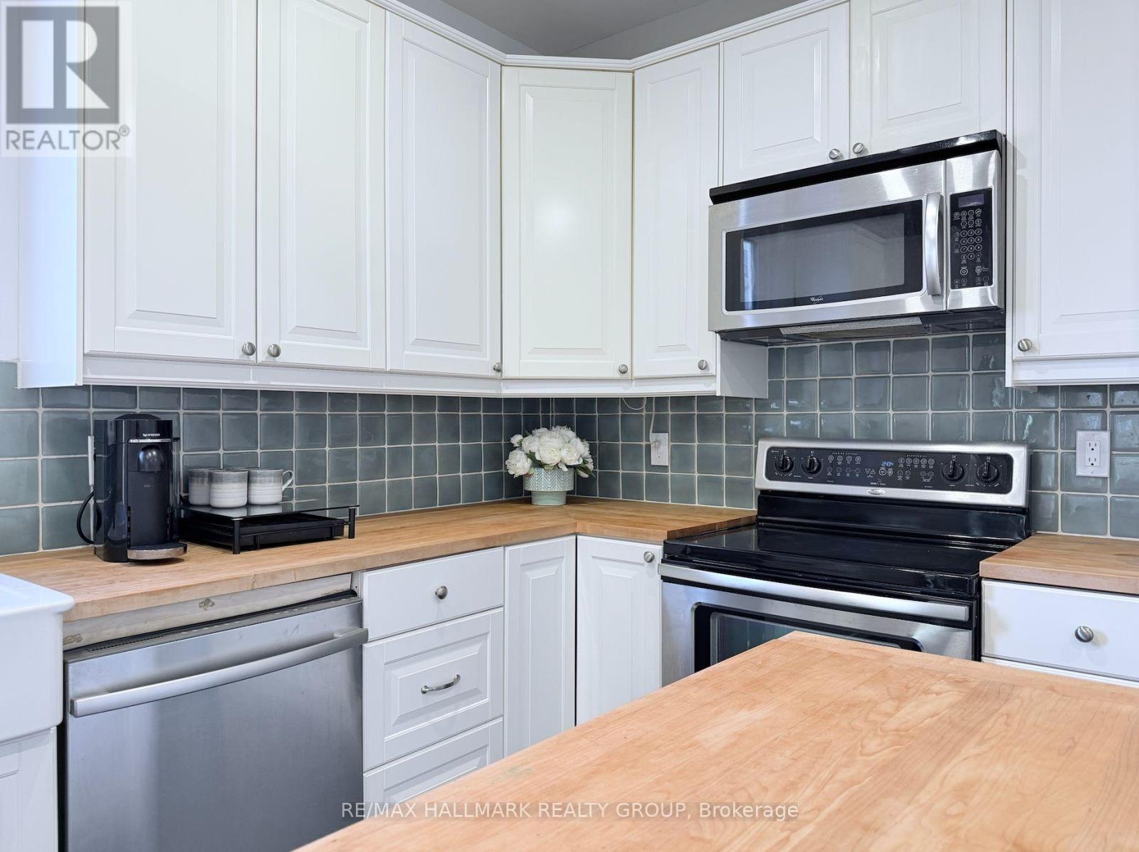 299 Parkdale Avenue, Ottawa, Ontario  K1Y 1G5 - Photo 14 - X12444650