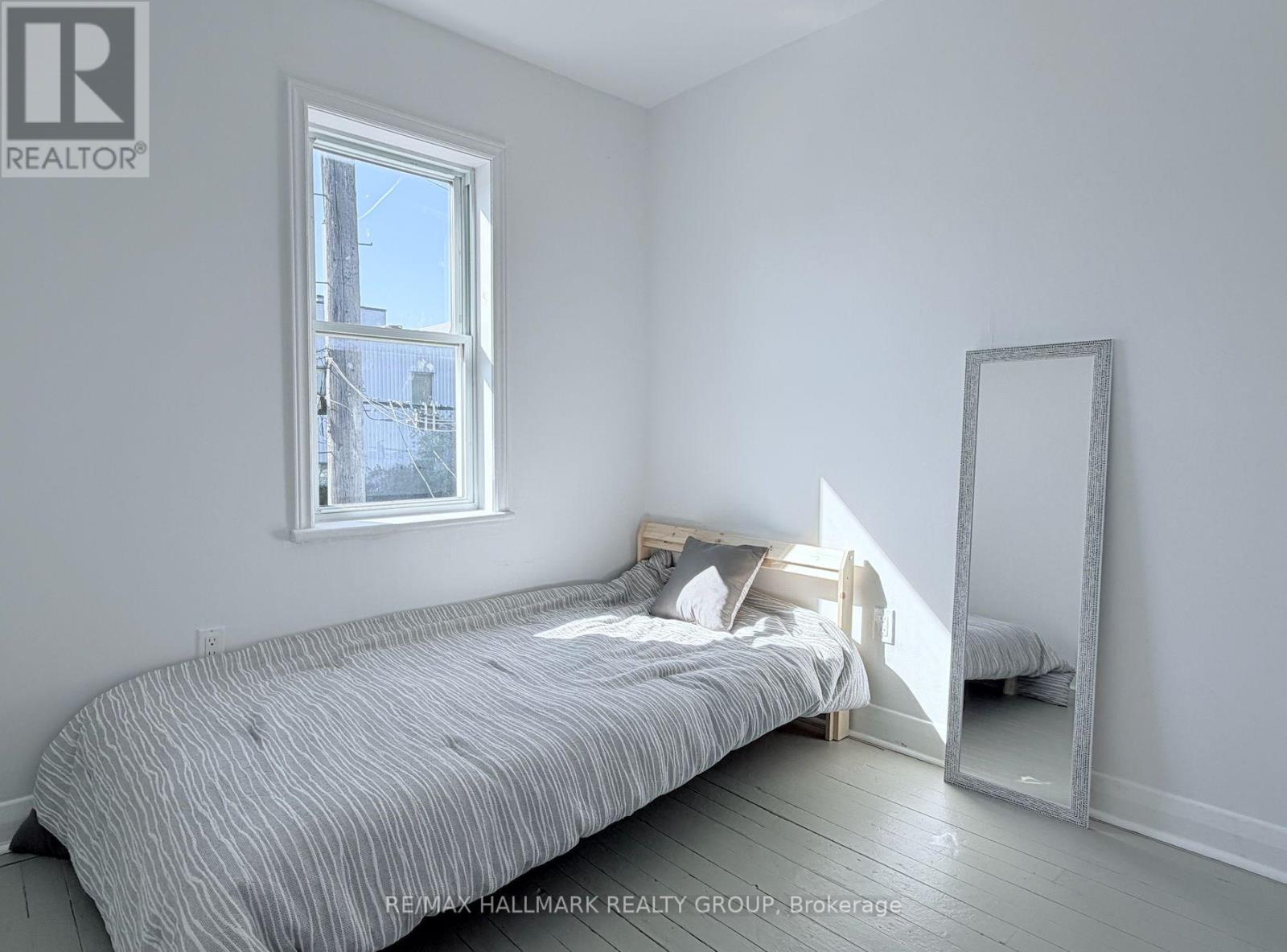 299 Parkdale Avenue, Ottawa, Ontario  K1Y 1G5 - Photo 17 - X12444650