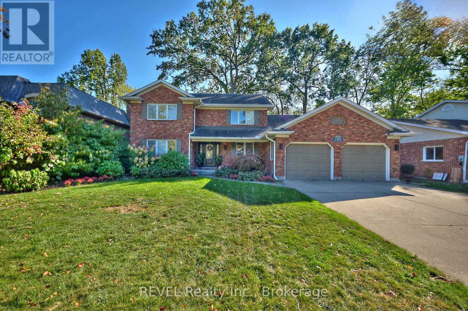 7134 Mount Forest Lane, Niagara Falls (Casey), Ontario  L2J 3Z3 - Photo 1 - X12444645