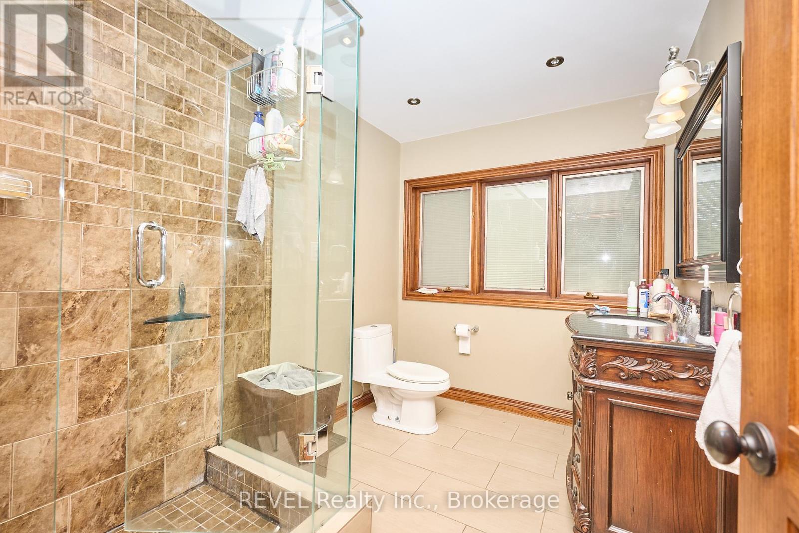 7134 Mount Forest Lane, Niagara Falls (Casey), Ontario  L2J 3Z3 - Photo 20 - X12444645