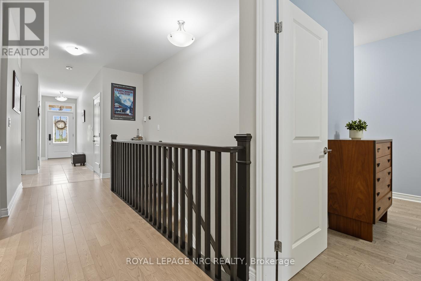 13 Andrew Lane, Thorold (Hurricane/merrittville), Ontario  L2V 0V3 - Photo 24 - X12444656