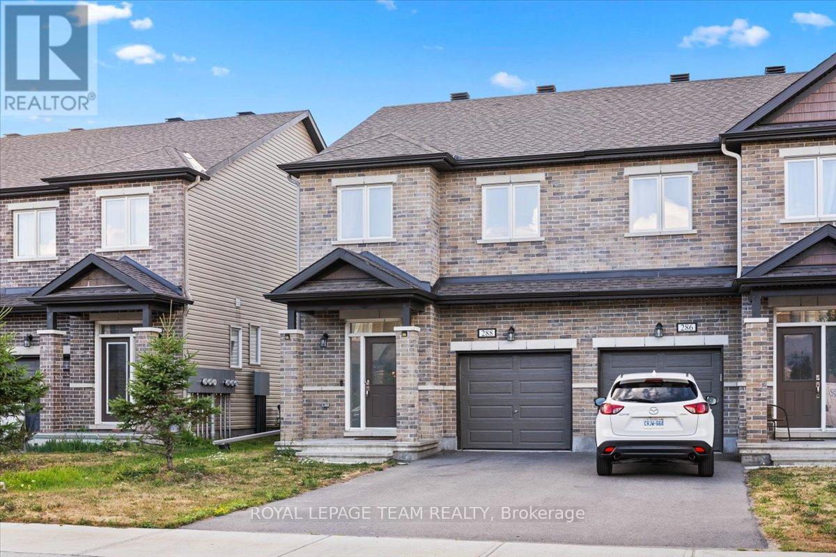 288 Livery Street, Ottawa, Ontario  K2S 1E7 - Photo 2 - X12444612