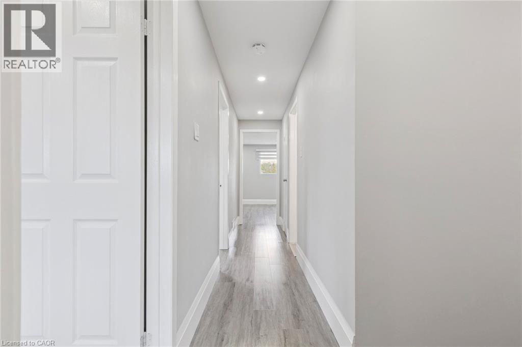 122 Mooregate Crescent, Kitchener, Ontario  N2M 2G1 - Photo 19 - 40776399