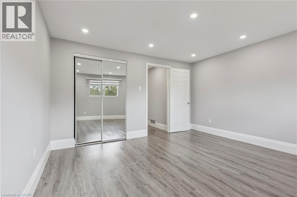 122 Mooregate Crescent, Kitchener, Ontario  N2M 2G1 - Photo 22 - 40776399